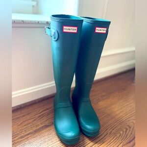 Hunter Tall Matte Rain Boots